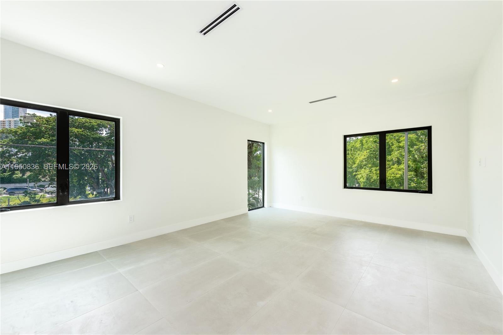 101 Southwest 25th Road Miami, FL 33129 - Photo 26 of 38 Photo 26