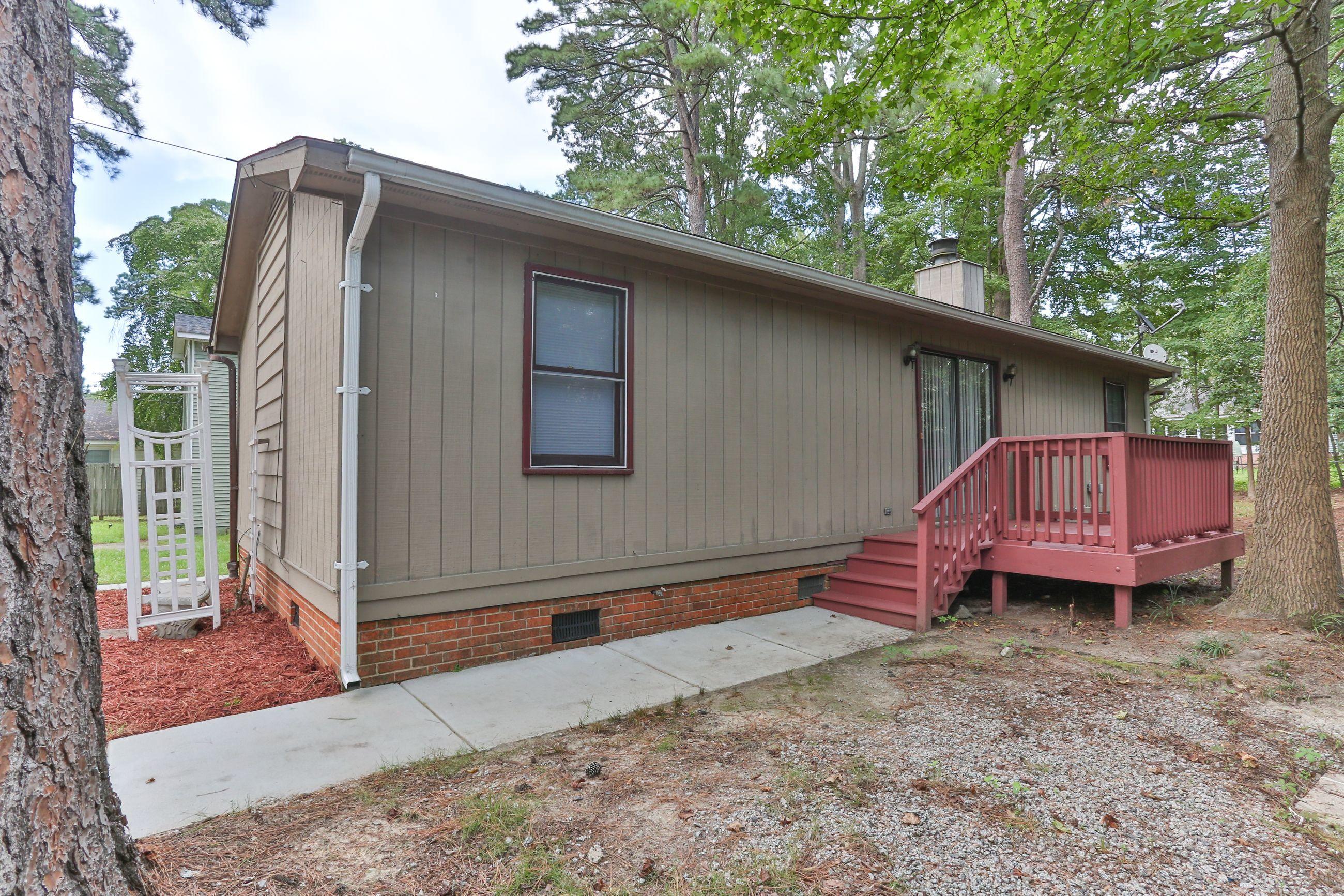 310 Elizabeth Avenue Rockingham, NC 28379 - Photo 1 of 21 GYjMF-Ig