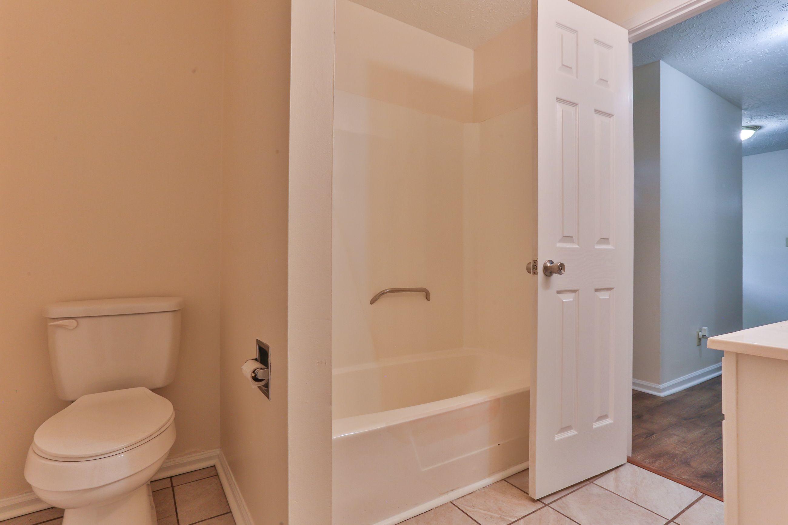310 Elizabeth Avenue Rockingham, NC 28379 - Photo 12 of 21 5BPfhNog