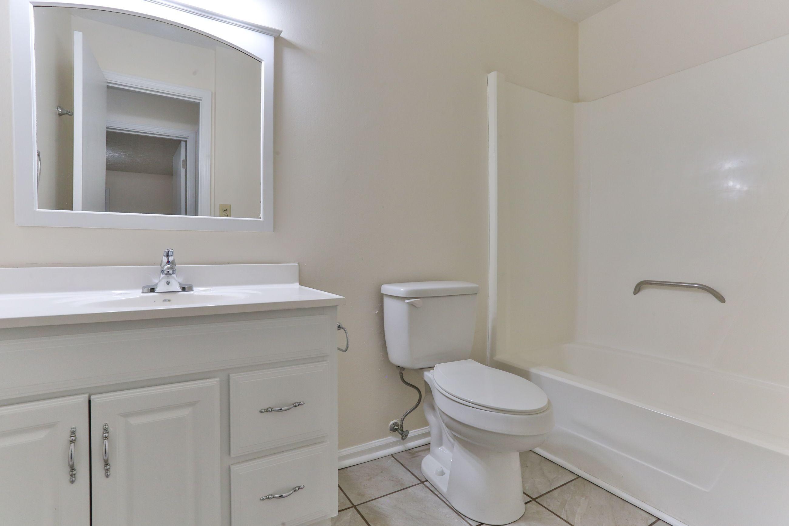 310 Elizabeth Avenue Rockingham, NC 28379 - Photo 14 of 21 dVXEXo4w