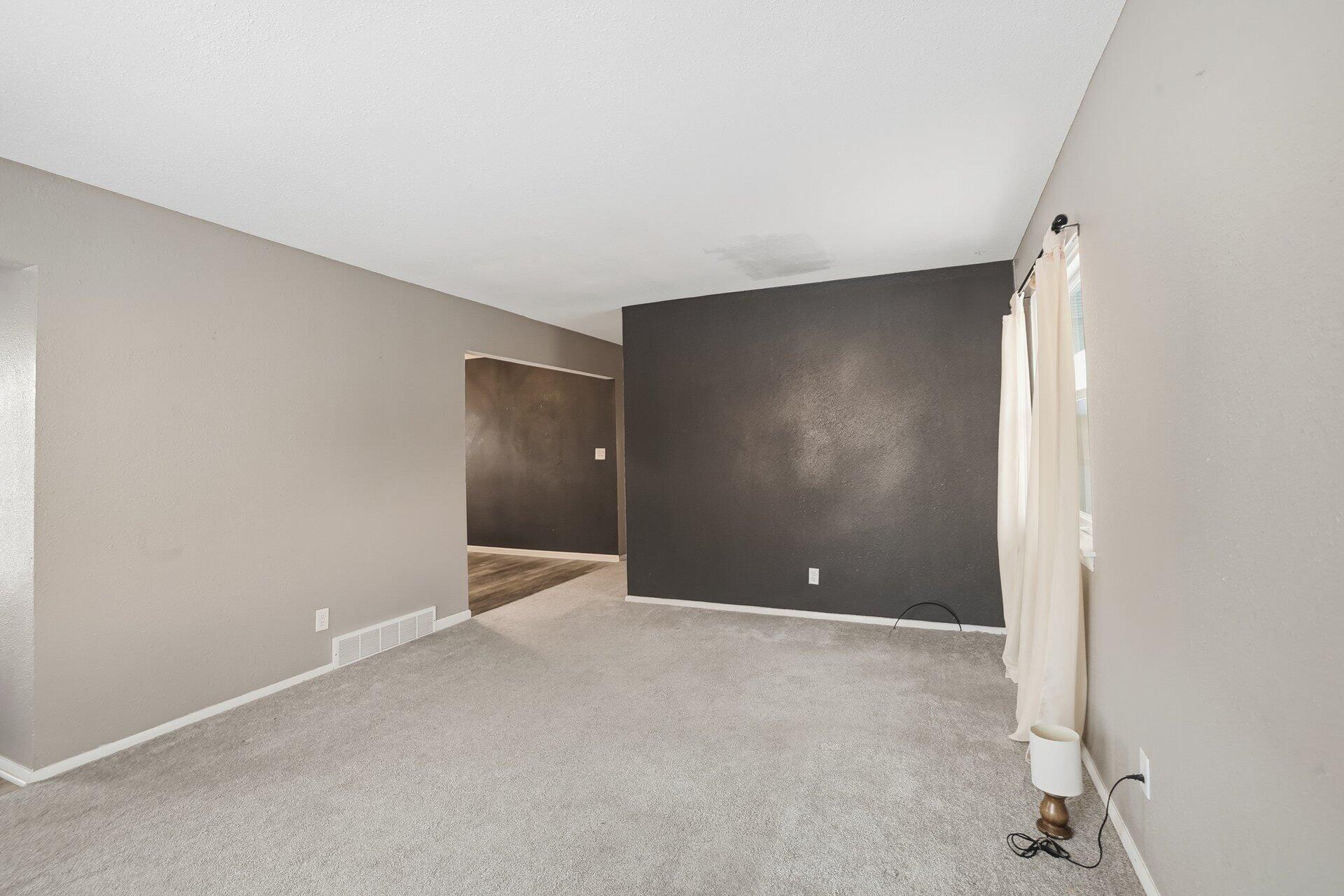 5761 North 97th Street Milwaukee, WI 53225 - Photo 12 of 24 012_ACAM3134