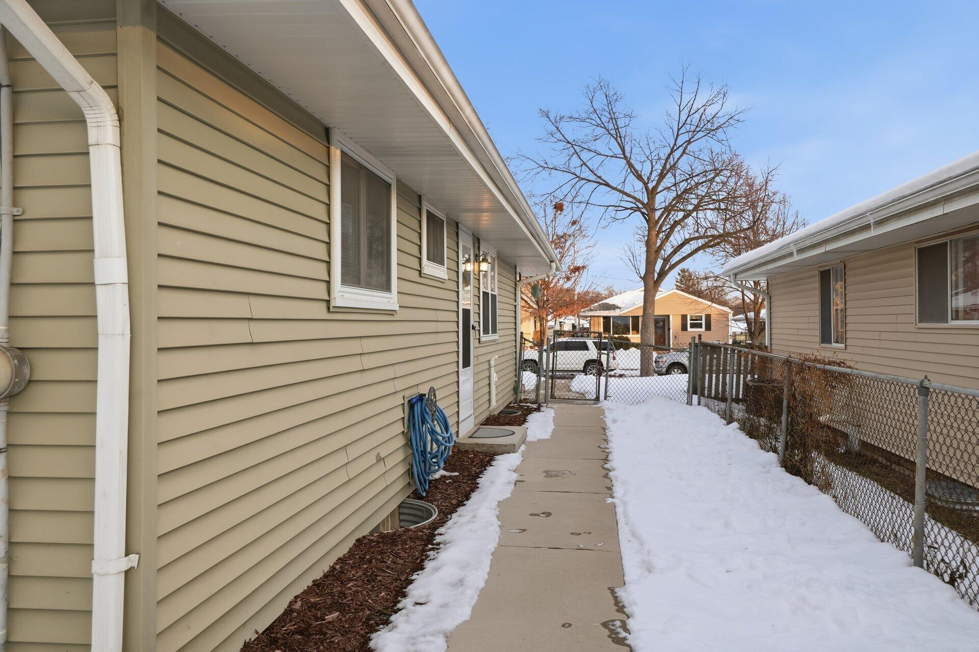 5761 North 97th Street Milwaukee, WI 53225 - Photo 22 of 24 024_ACAM3188