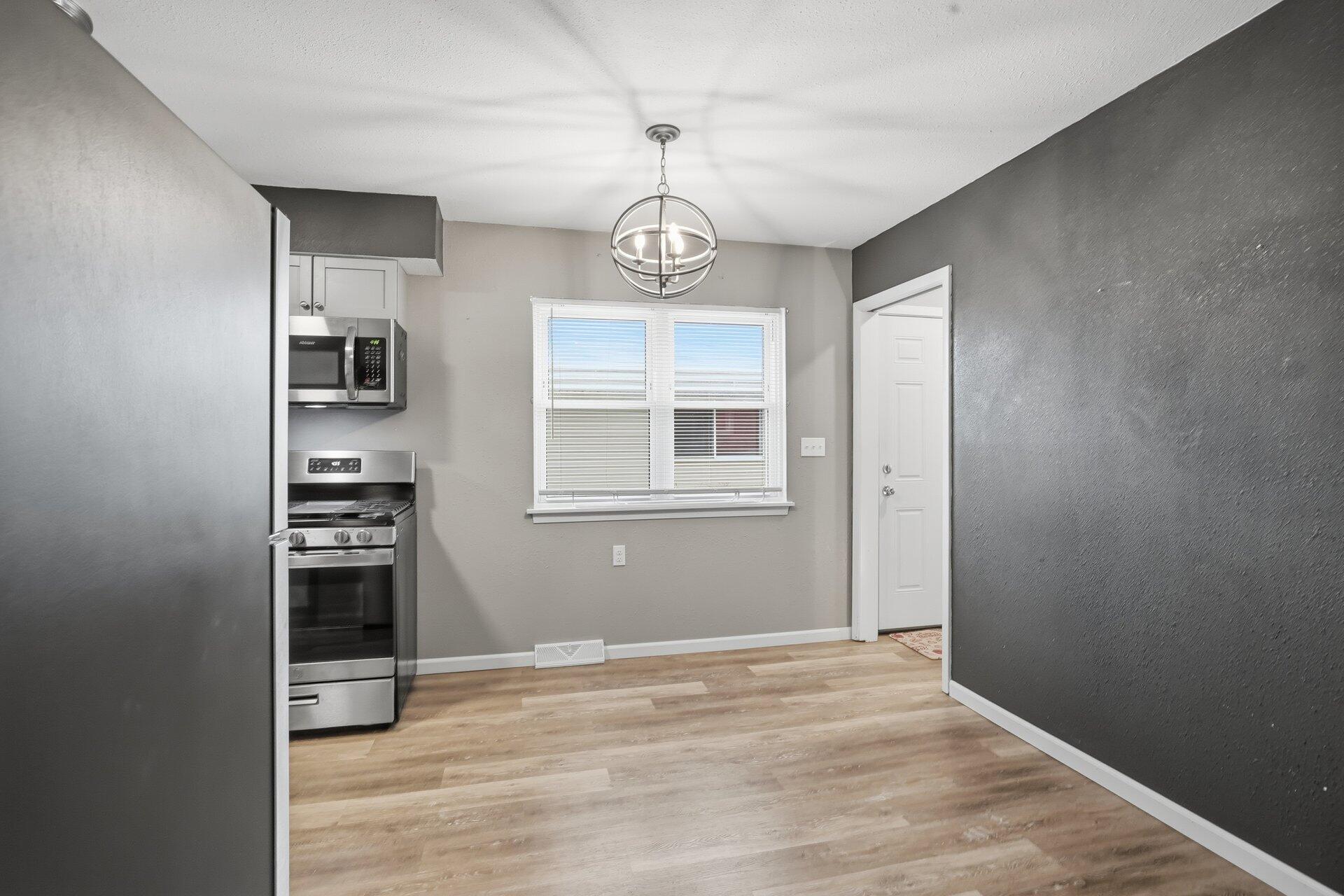 5761 North 97th Street Milwaukee, WI 53225 - Photo 7 of 24 006_ACAM3140