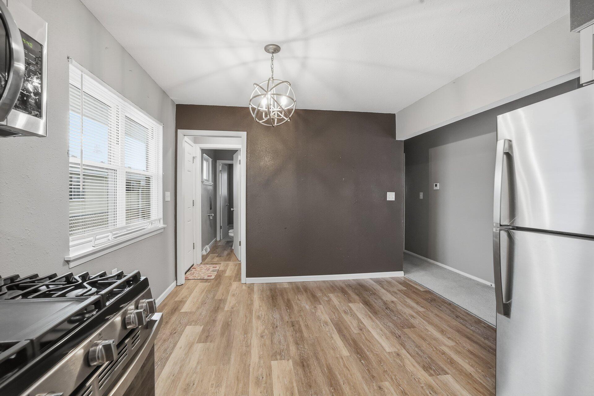 5761 North 97th Street Milwaukee, WI 53225 - Photo 8 of 24 004_ACAM3176