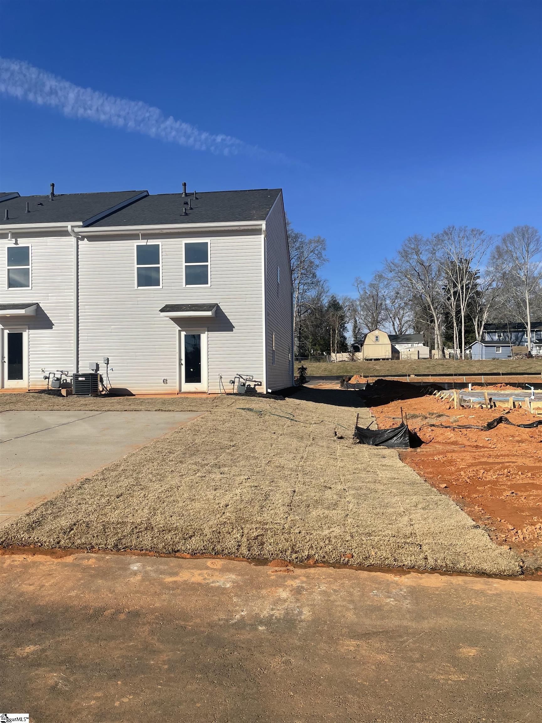 110 Wyndham Way Laurens, SC 29360 - Photo 2 of 33