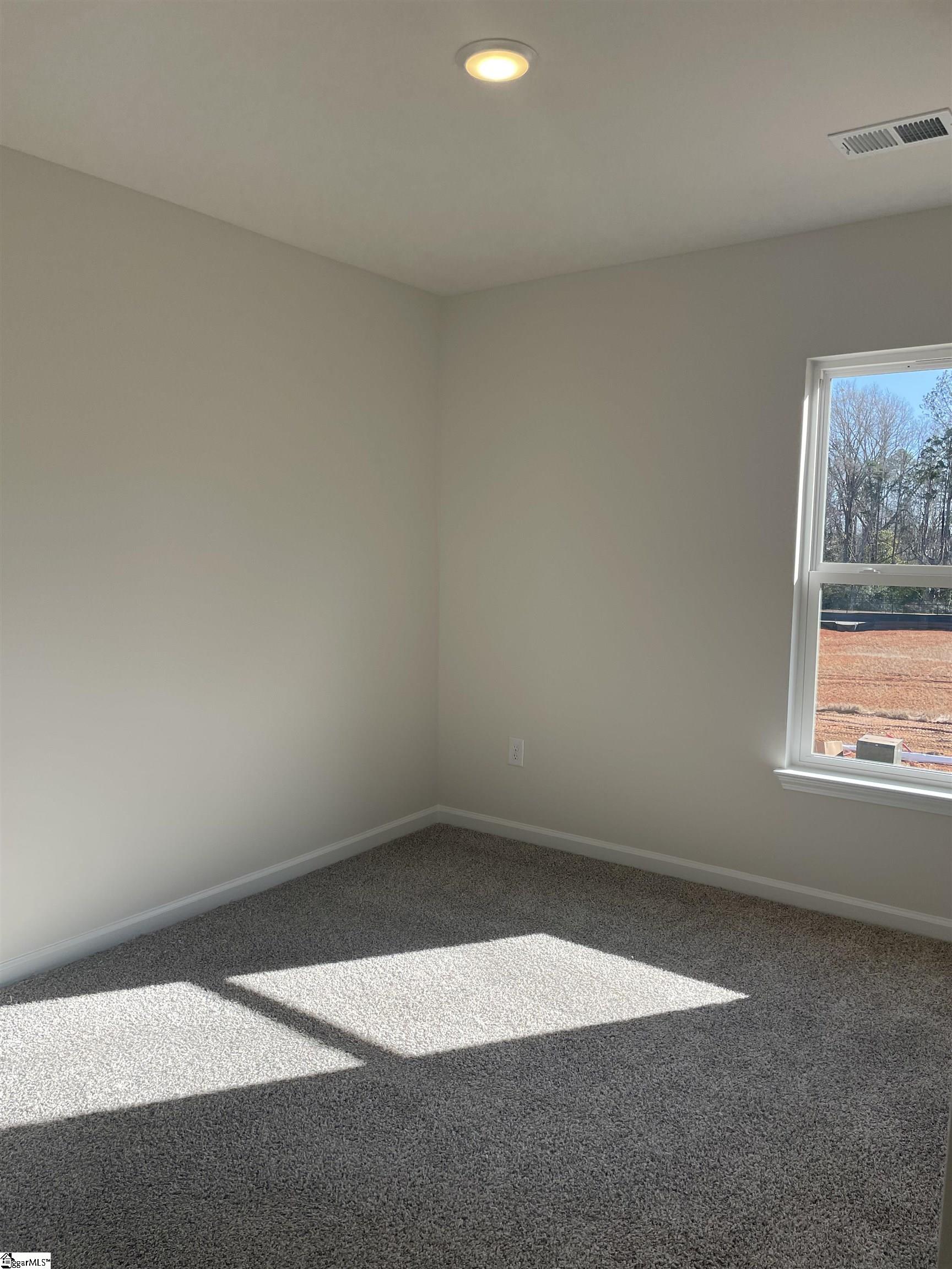 110 Wyndham Way Laurens, SC 29360 - Photo 6 of 33