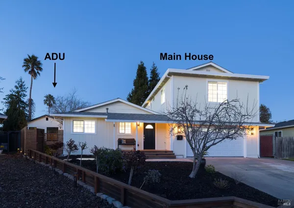 $1,249,000 | 1109-1111 St Vincent Court, Petaluma, CA 94954