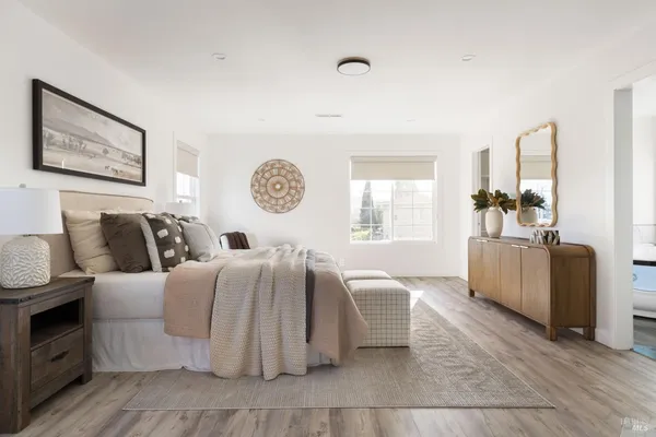 $1,249,000 | 1109-1111 St Vincent Court, Petaluma, CA 94954