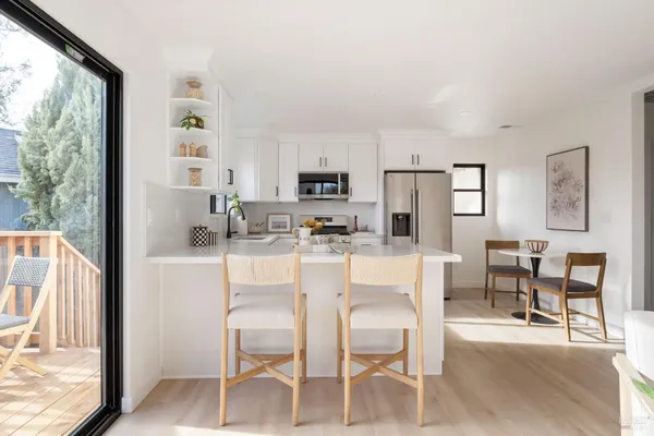 $1,249,000 | 1109-1111 St Vincent Court, Petaluma, CA 94954