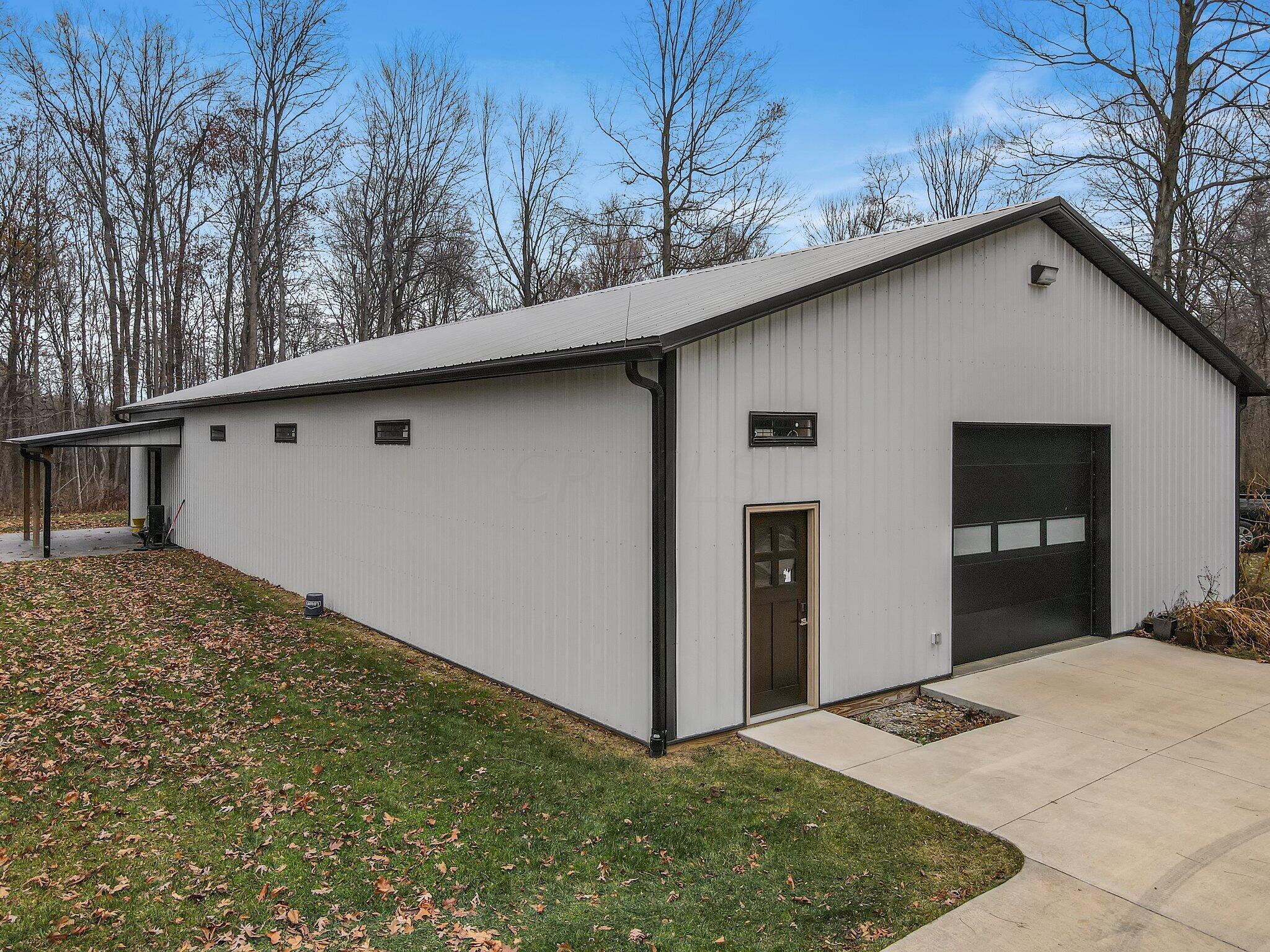 1-web-or-mls-20809-beaver-rd