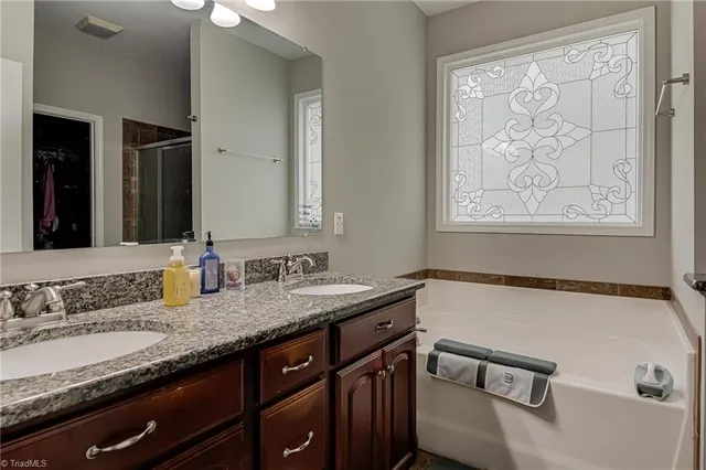 $649,900 | 112 Redberry Lane, Winston-Salem, NC 27107