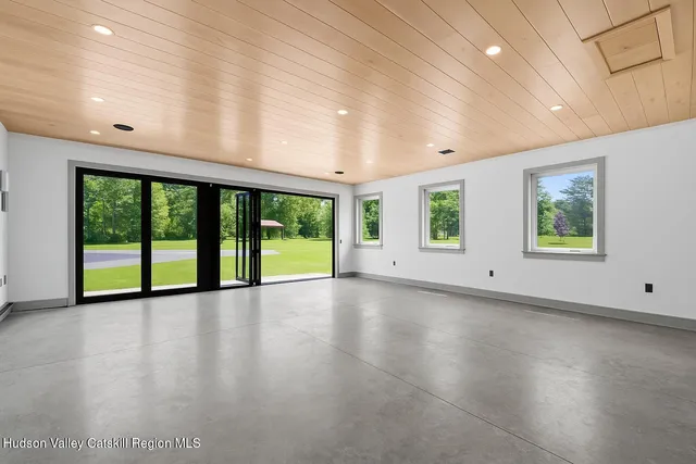 $1,799,999 | 1248 Albany Post Road, Gardiner, NY 12525