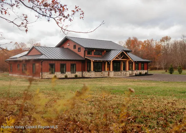 $1,799,999 | 1248 Albany Post Road, Gardiner, NY 12525