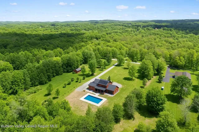 $1,799,999 | 1248 Albany Post Road, Gardiner, NY 12525