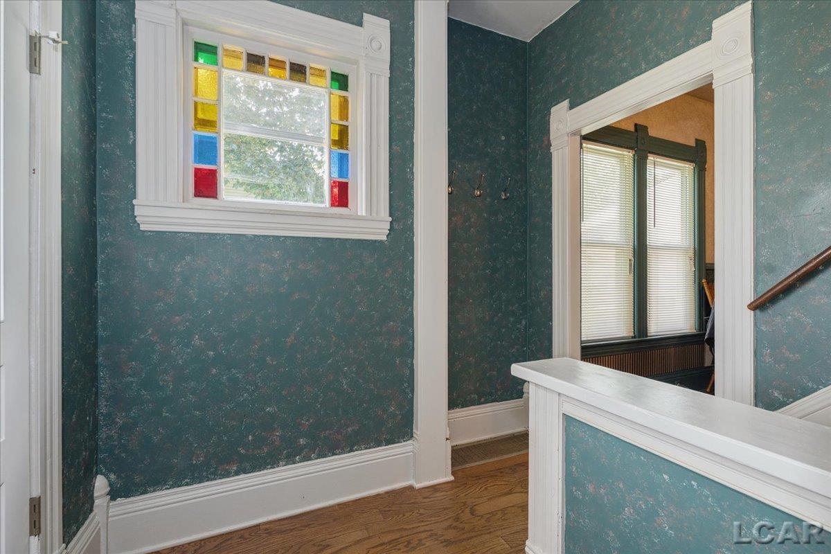 611 State Street Adrian, MI 49221 - Photo 6 of 40