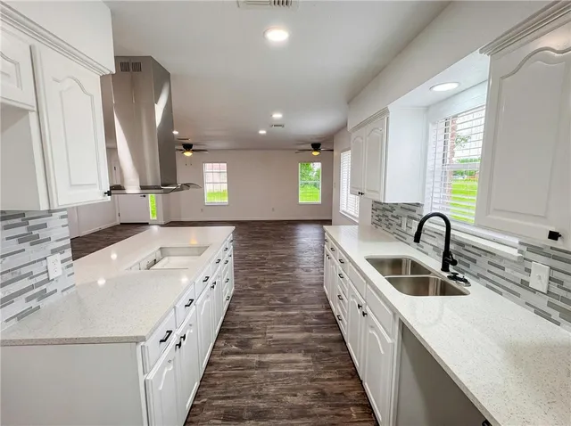 $269,900 | 4053 Donaho Drive, Corpus Christi, TX 78413