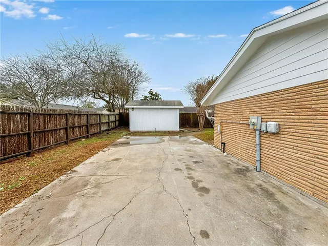 $269,900 | 4053 Donaho Drive, Corpus Christi, TX 78413