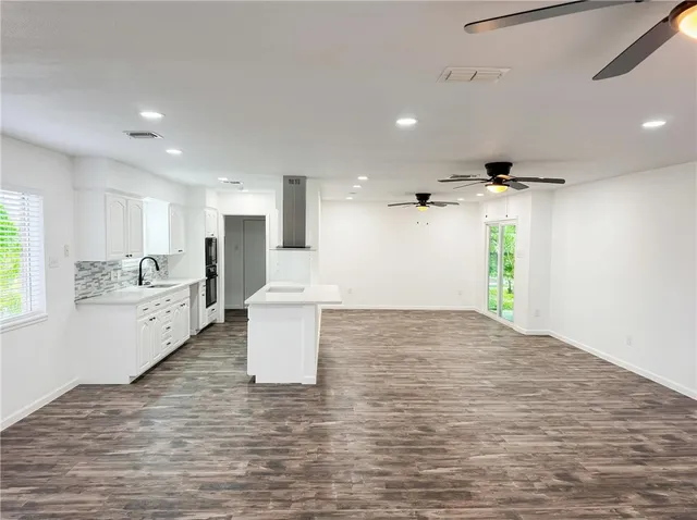 $269,900 | 4053 Donaho Drive, Corpus Christi, TX 78413