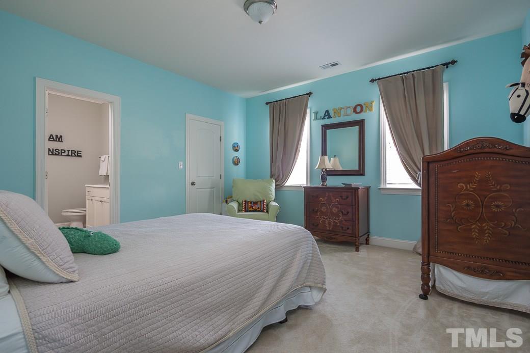 5104 Pomfret Point Raleigh, NC 27612 - Photo 17 of 25 Gallery Image 17
