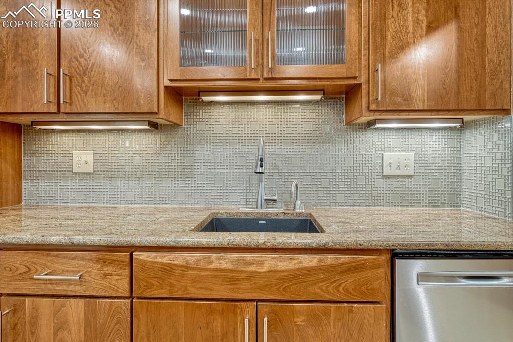 75 East Boulder Street Colorado Springs, CO 80903 - Photo 13 of 50 a sink with granite top