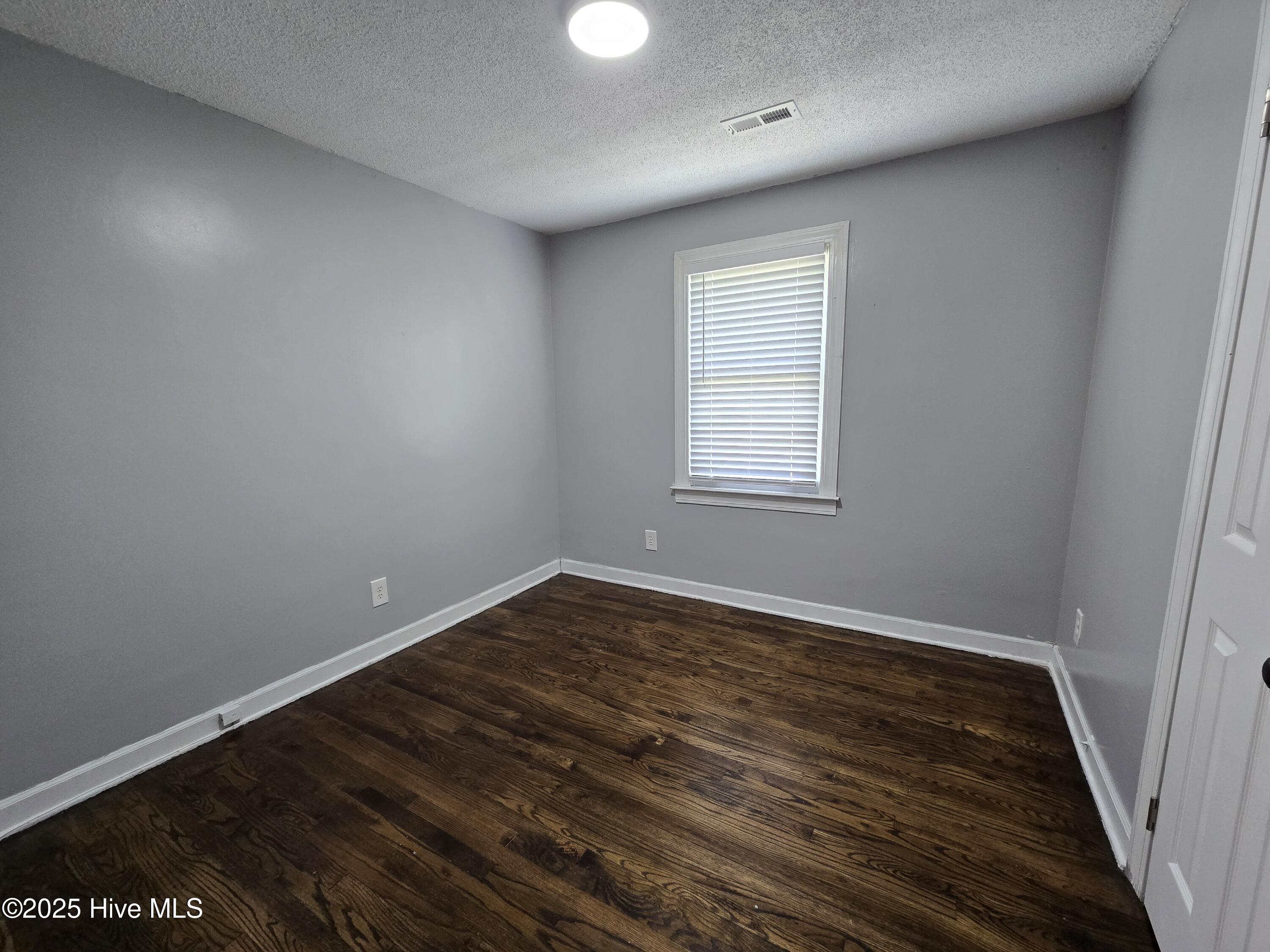 5968 Acorn Road Grifton, NC 28530 - Photo 7 of 15