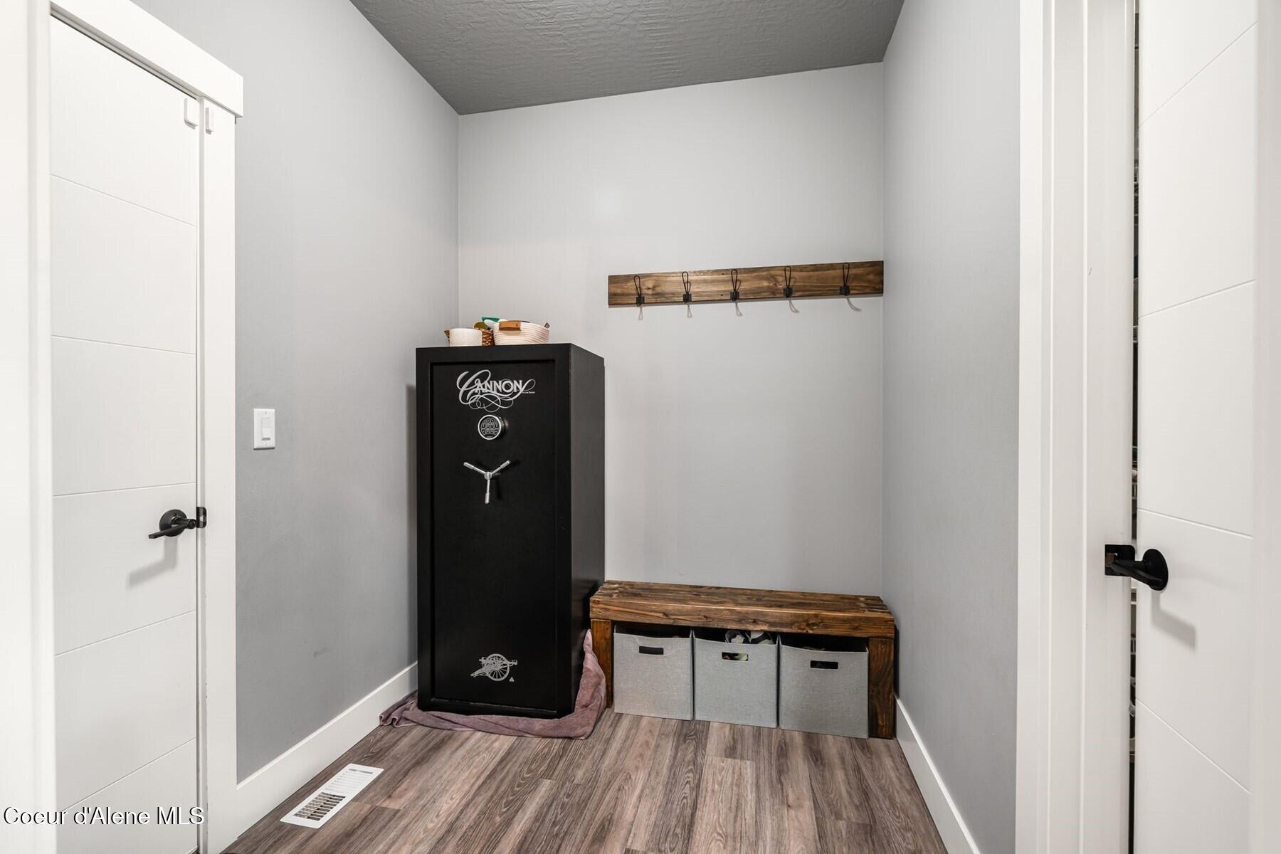 3752 North Shelburne Loop Post Falls, ID 83854 - Photo 13 of 76 Garage Entry way