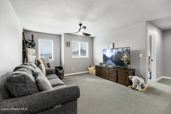 $825,000 | 3752 North Shelburne Loop, Post Falls, ID 83854