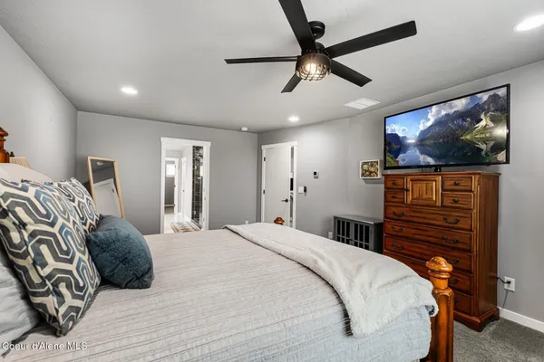 $825,000 | 3752 North Shelburne Loop, Post Falls, ID 83854