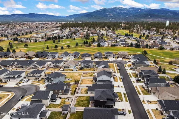 $825,000 | 3752 North Shelburne Loop, Post Falls, ID 83854