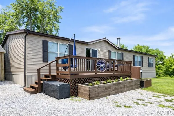 $180,000 | 105 Mobile Manor Drive, Troy, MO 63379