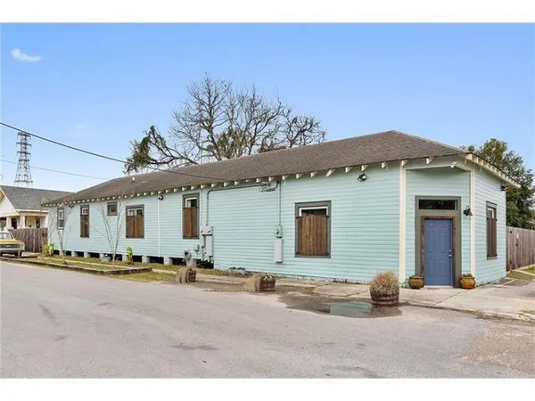 $1,950 | 9000 Green Street, Unit A, New Orleans, LA 70118