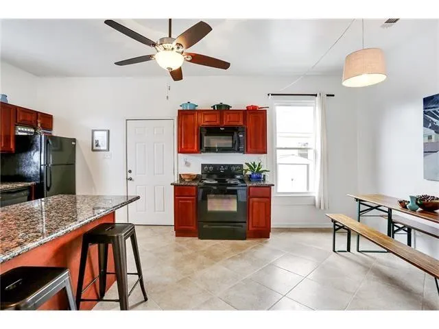 $2,099 | 9000 Green Street, Unit B, New Orleans, LA 70118
