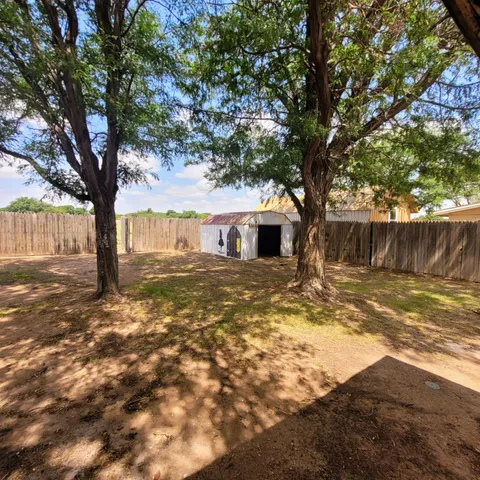 $190,000 | 104 Holly Circle, Levelland, TX 79336