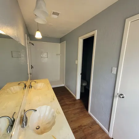 $190,000 | 104 Holly Circle, Levelland, TX 79336