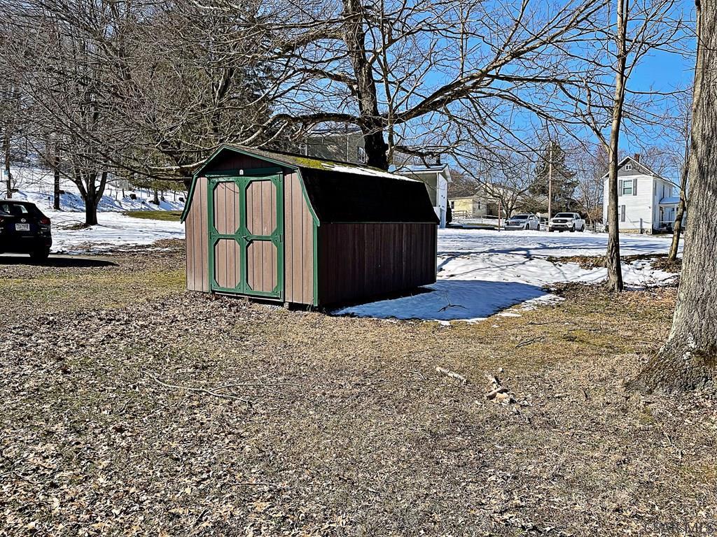 256 Hershberger Road Johnstown, PA 15905 - Photo 8 of 36