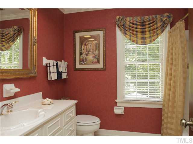 3512 Horseshoe Bend Raleigh, NC 27613 - Photo 21 of 25 Bathroom
