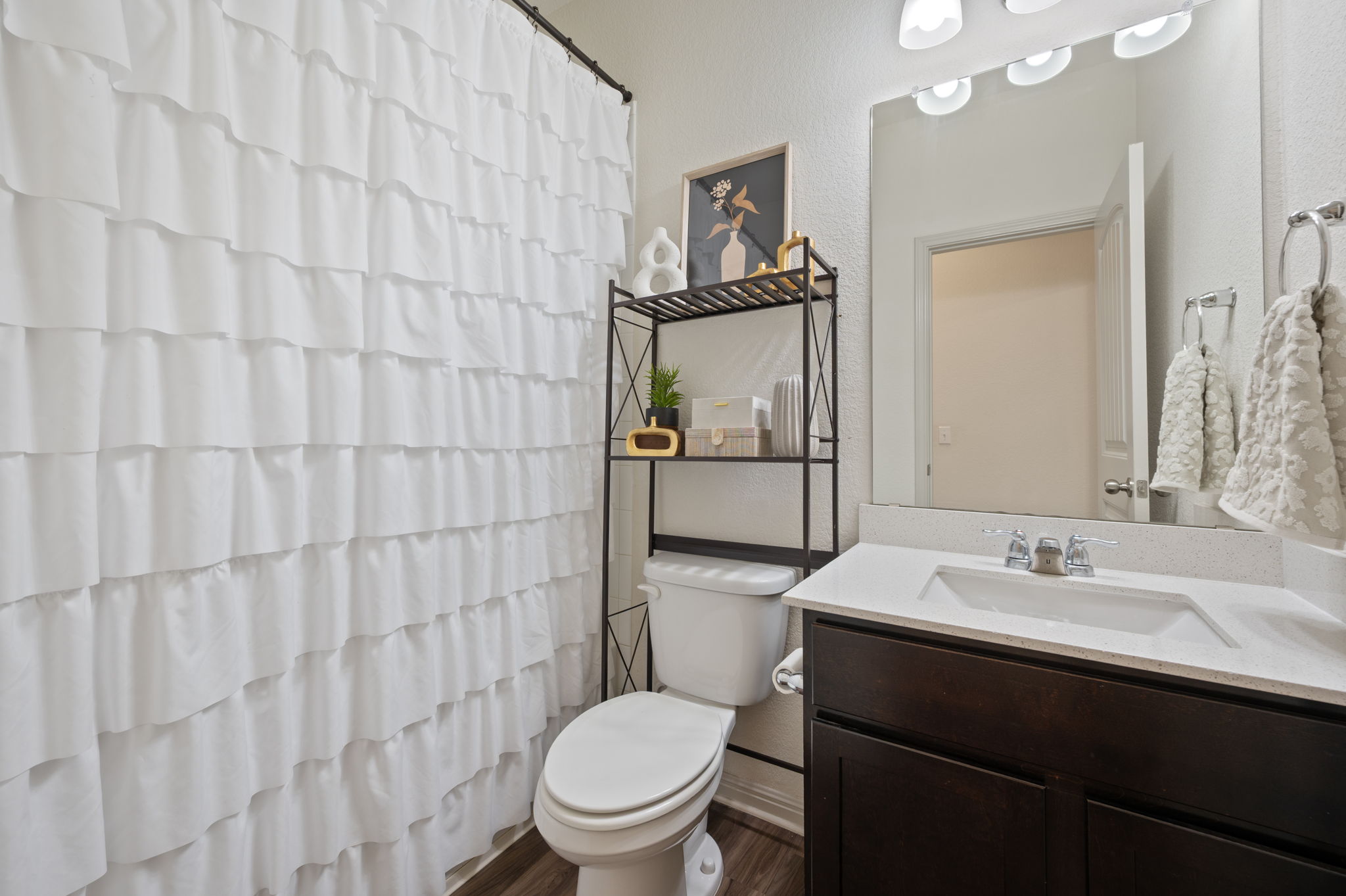 18413 Cercina Trail Pflugerville, TX 78660 - Photo 20 of 27 Secondary Bathroom #2