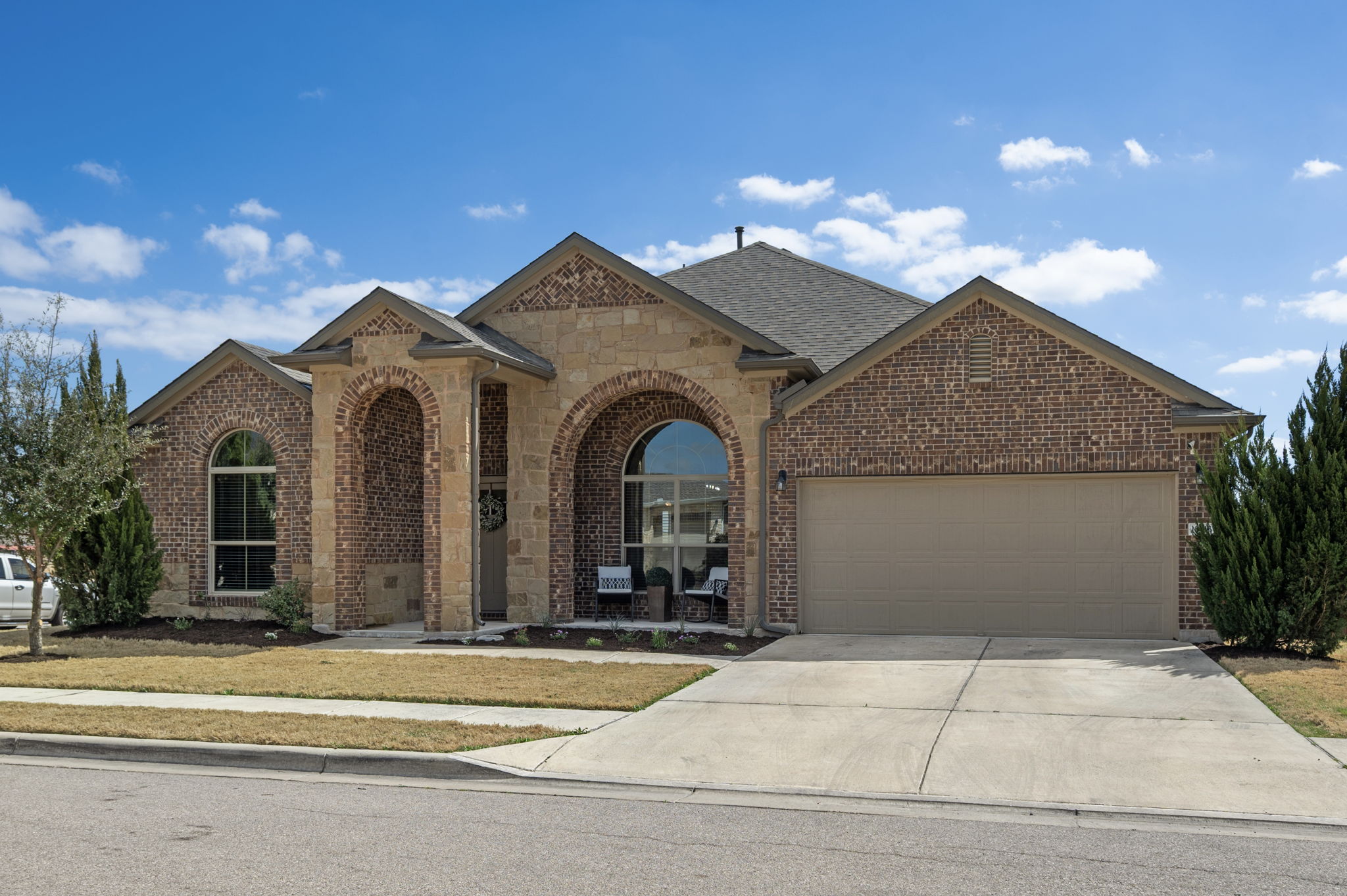 18413 Cercina Trail Pflugerville, TX 78660 - Photo 2 of 27