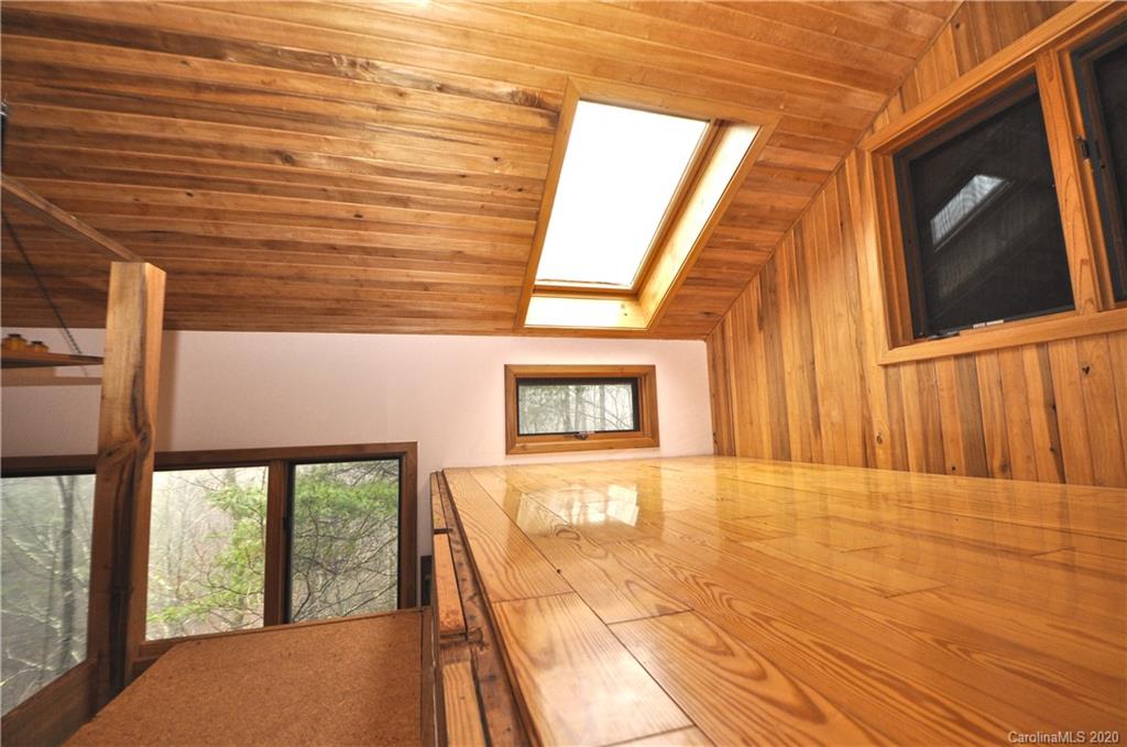 2685 West Road Hot Springs, NC 28743 - Photo 14 of 41 Gallery Image 14