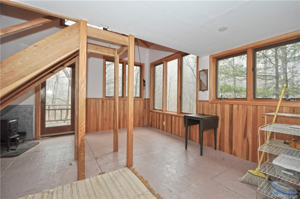 2685 West Road Hot Springs, NC 28743 - Photo 6 of 41 Gallery Image 6