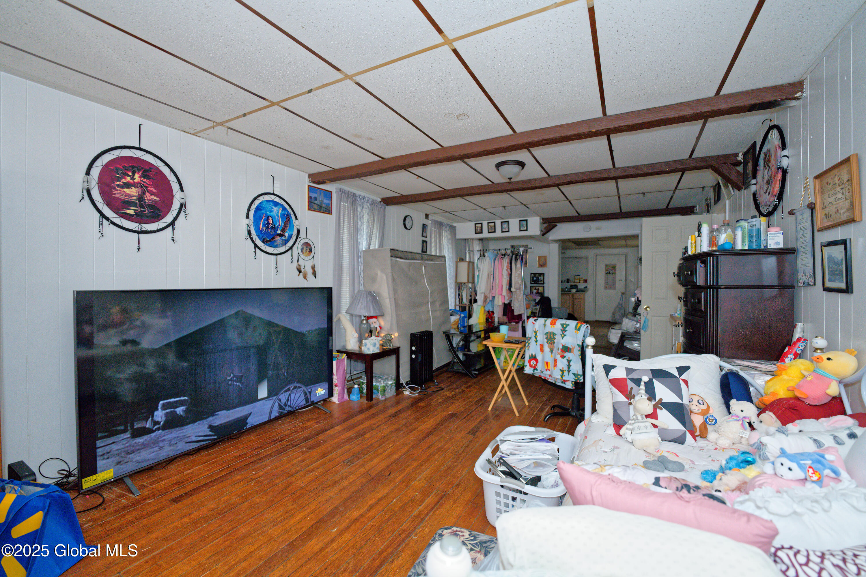 12 Paulding Street Schenectady, NY 12308 - Photo 3 of 27 1 Apt Down 1