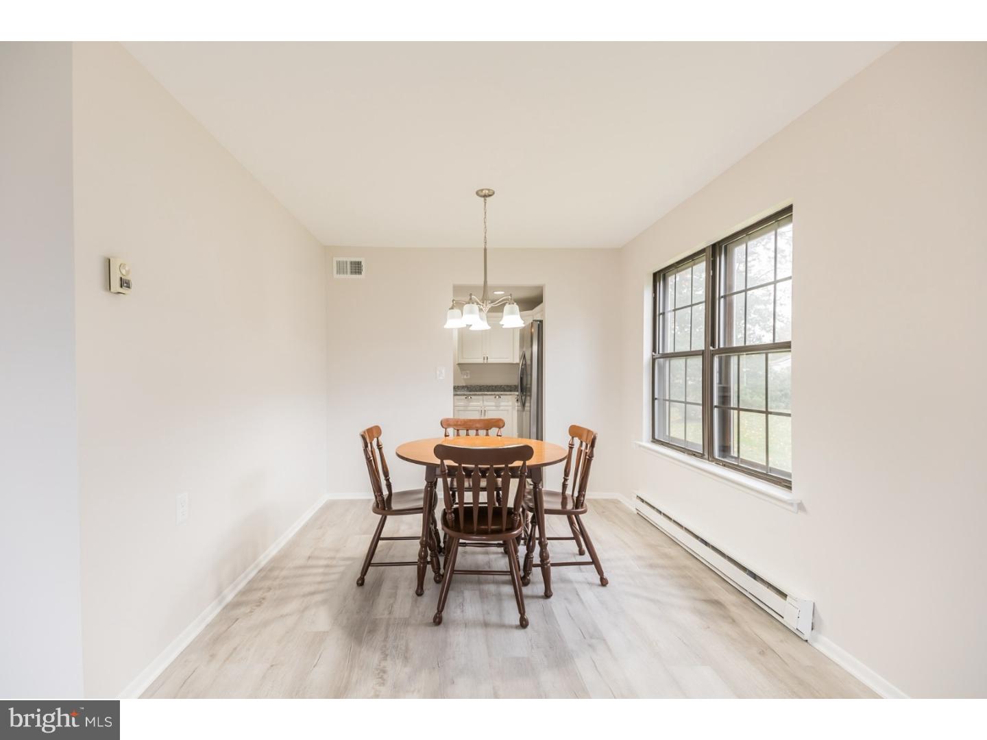 26 Windsor Road Southampton, NJ 08088 - Photo 15 of 25 Dining Room