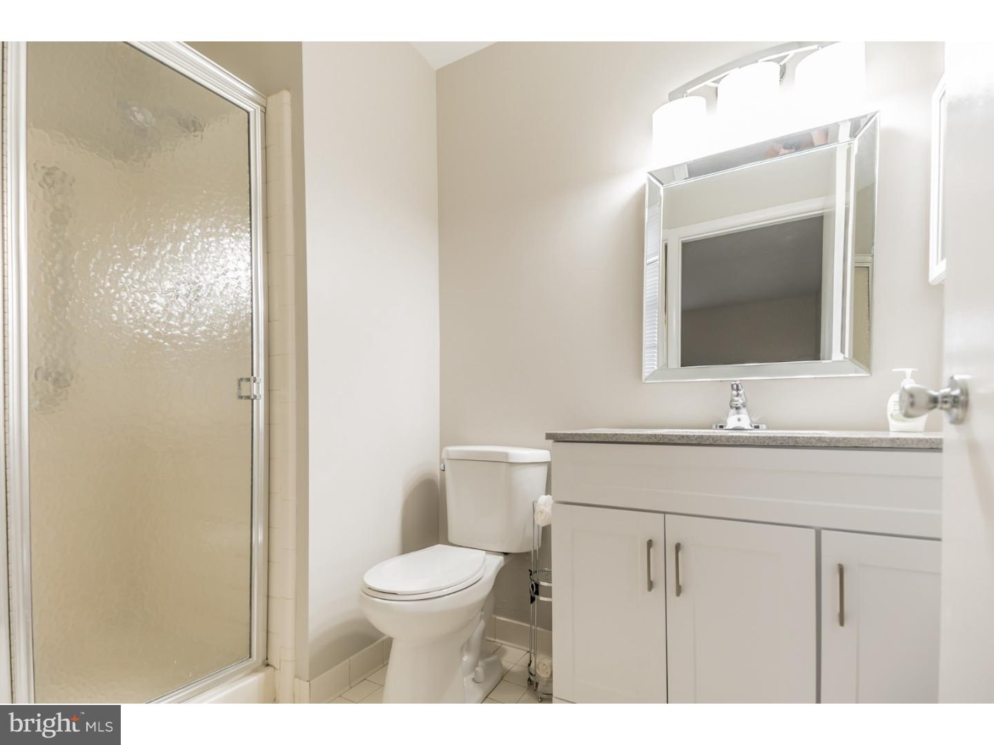 26 Windsor Road Southampton, NJ 08088 - Photo 21 of 25 Master Bathroom