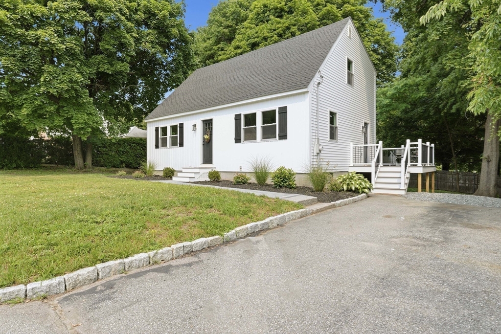 173 Orient Street Worcester, MA 01604 - Photo 36 of 42