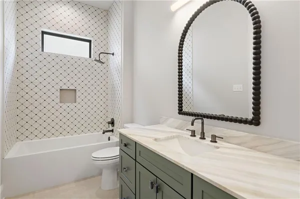 $709,000 | 4237 Cypress Point Drive, Covington, LA 70433