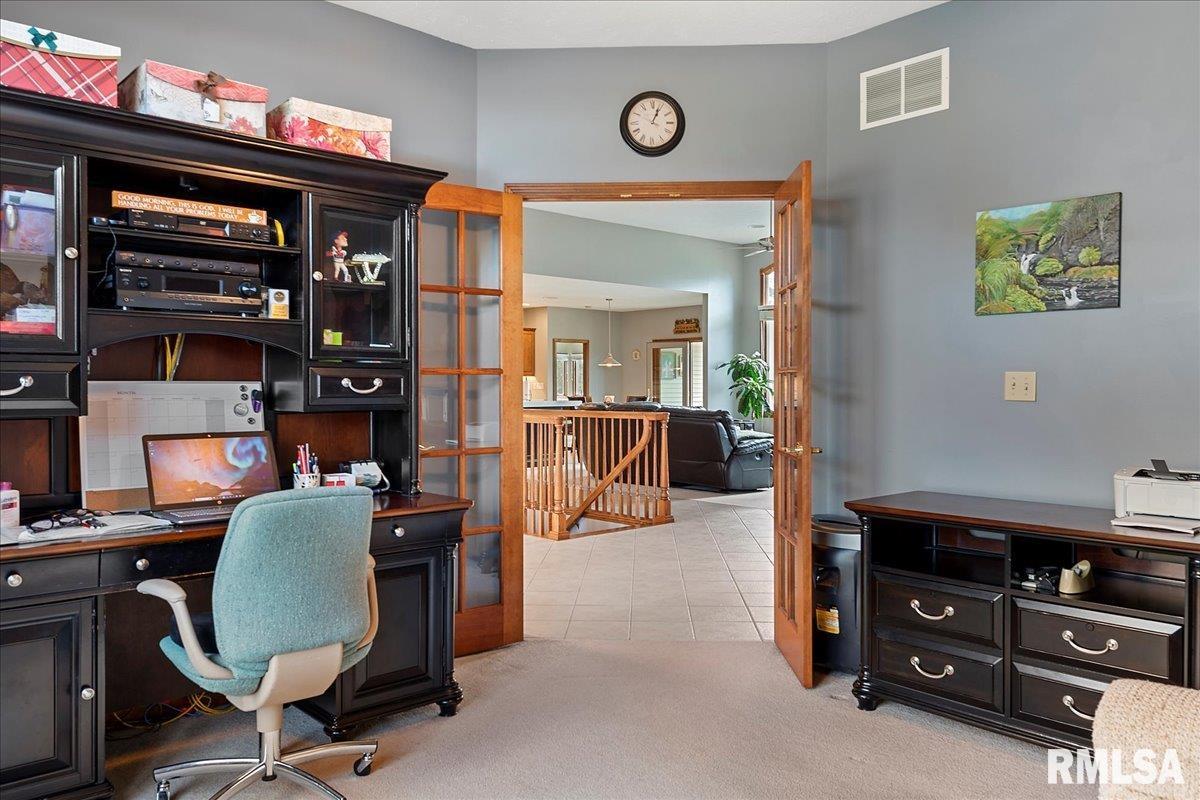 2600 Tartan Way Springfield, IL 62711 - Photo 34 of 55