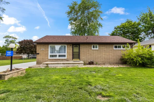 $162,500 | 1507 Schultz Place, Streator, IL 61364