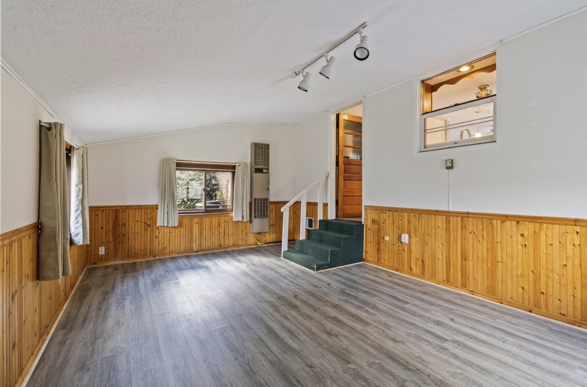 1507 Schultz Place Streator, IL 61364 - Photo 9 of 19