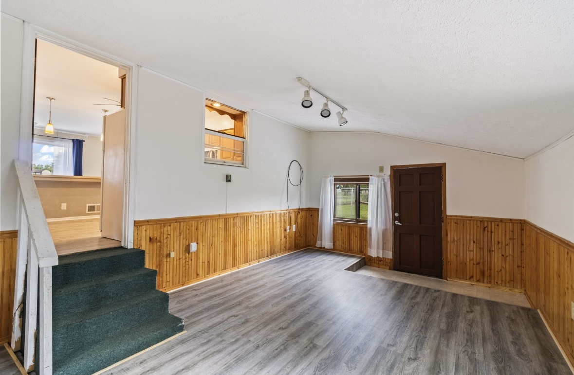 1507 Schultz Place Streator, IL 61364 - Photo 10 of 19
