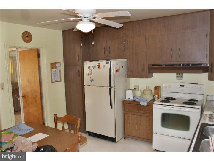 2929 Duncan Road Wilmington, DE 19808 - Photo 8 of 19 Kitchen